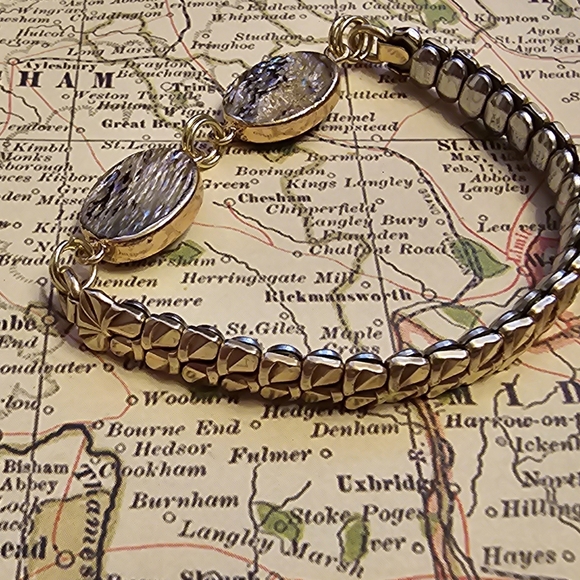 Meet your Posher, Cm - Picture 8 of 16